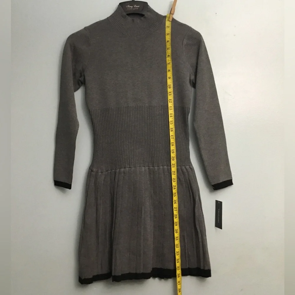 TAYLOR DRESSES - Picture 1 of 15